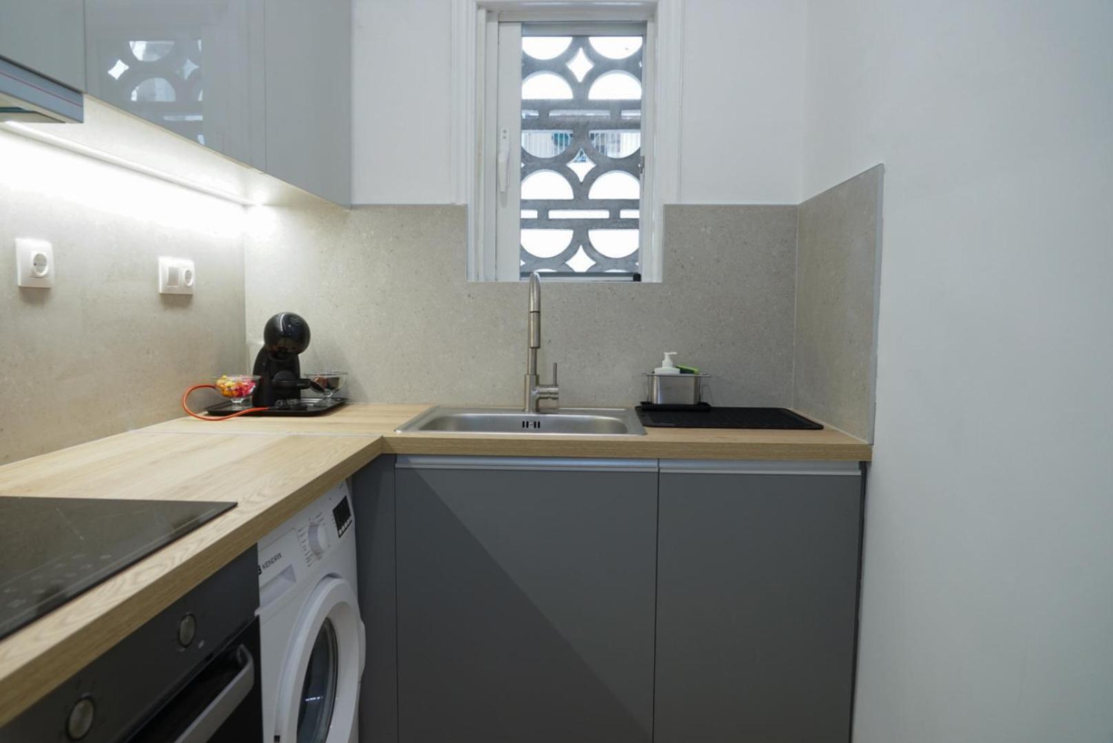 Comfy Studio Apartment Very Close To City Centre Atena Exterior foto