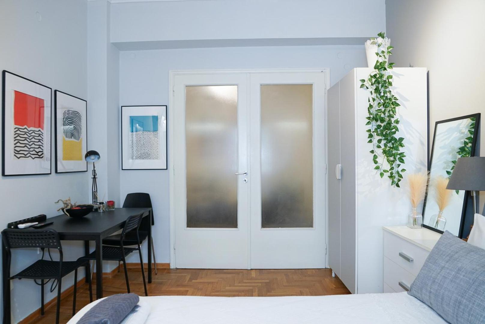 Comfy Studio Apartment Very Close To City Centre Atena Exterior foto